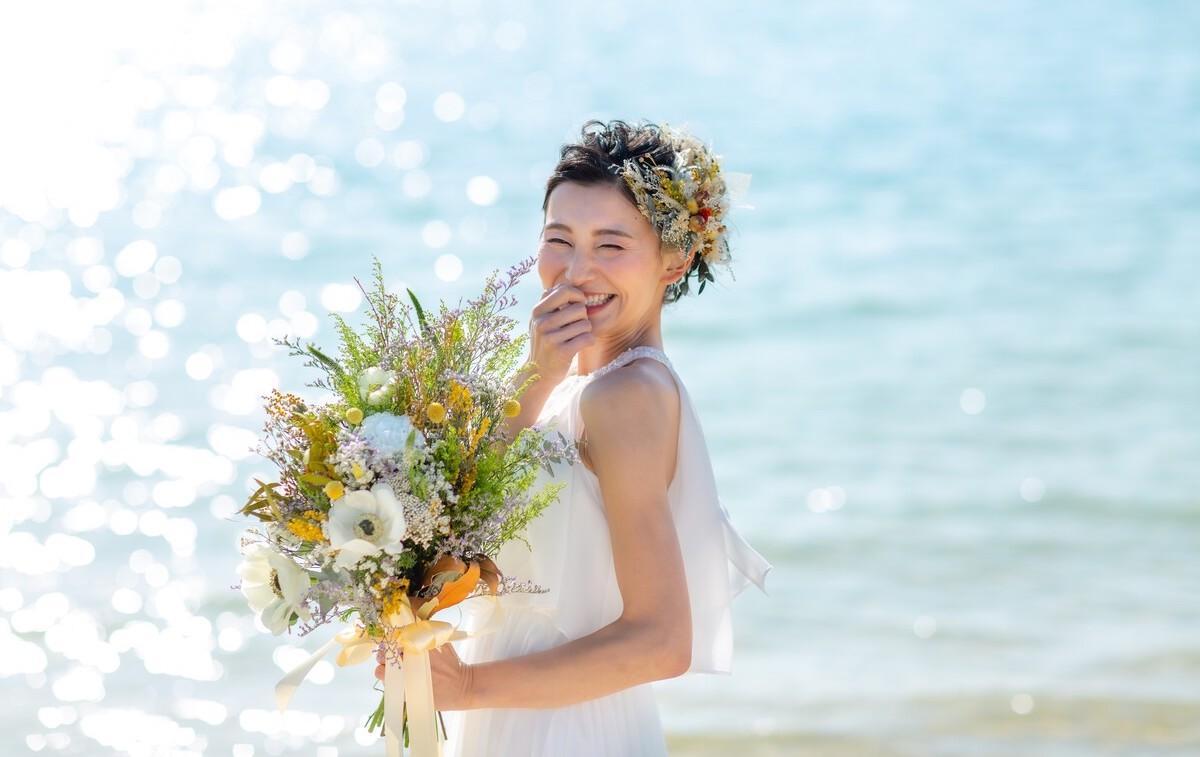 ビーチウェディングフォト プラン 結婚写真を沖縄で残すならフォトウエディング専門のスタジオsuns